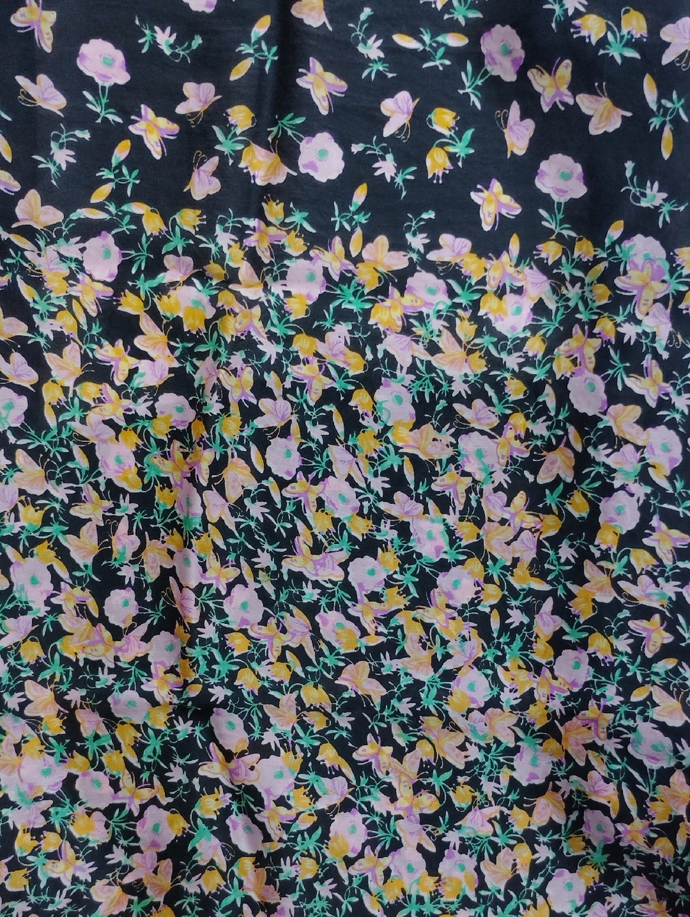 Womens Unbranded Dark Floral Butterfly Scarf 100% Silk 32" Square Quiet Luxury